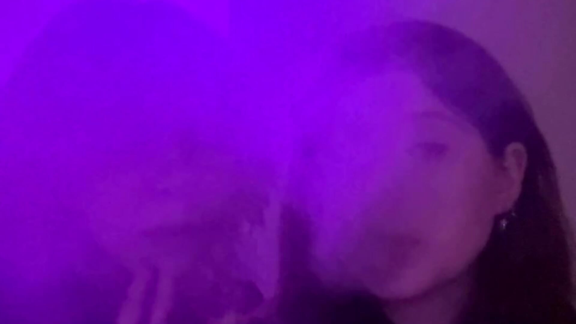 smoke - video by DivaDaisies