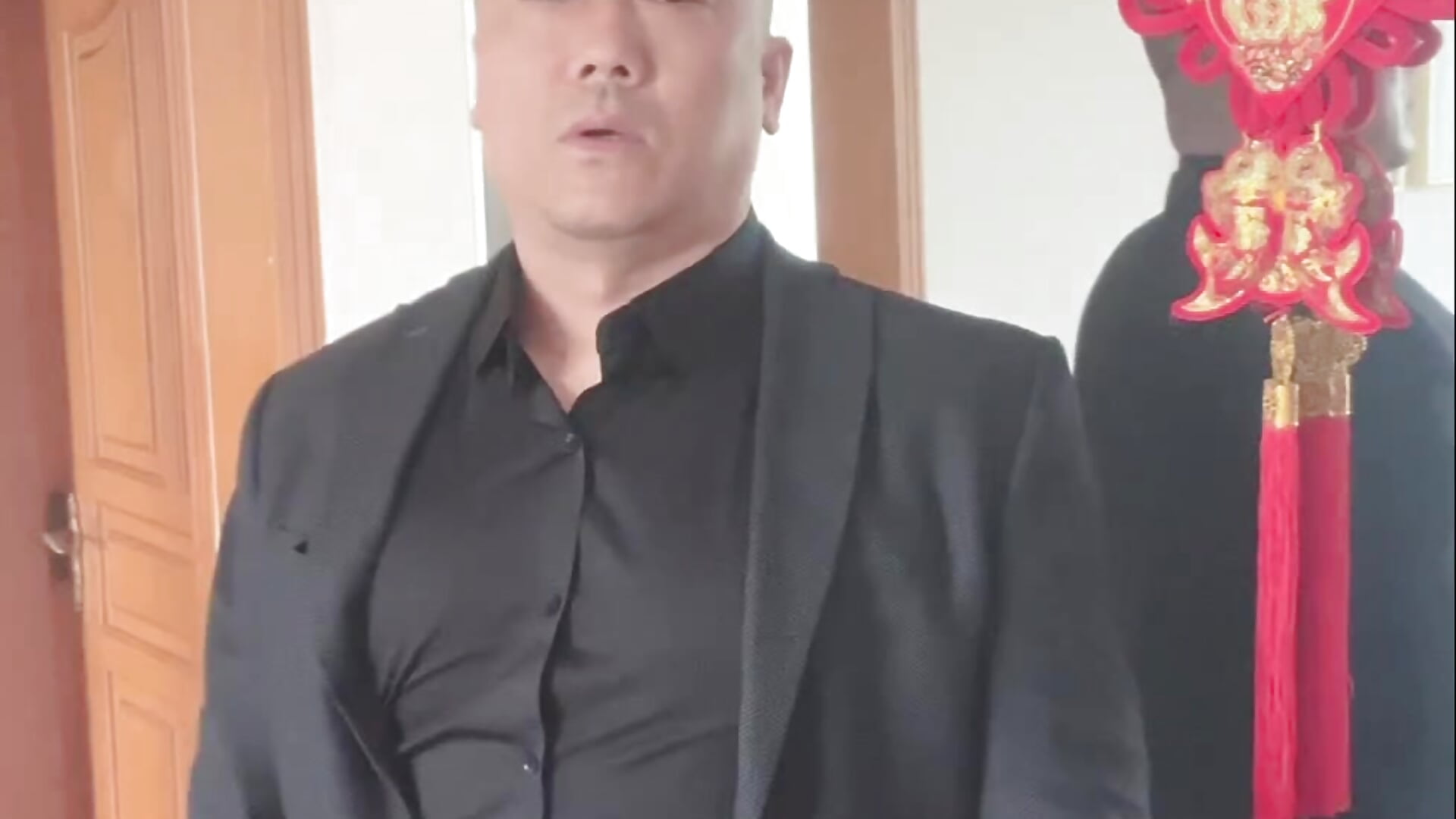 正装秀鸡巴  formal wear Show off  dick