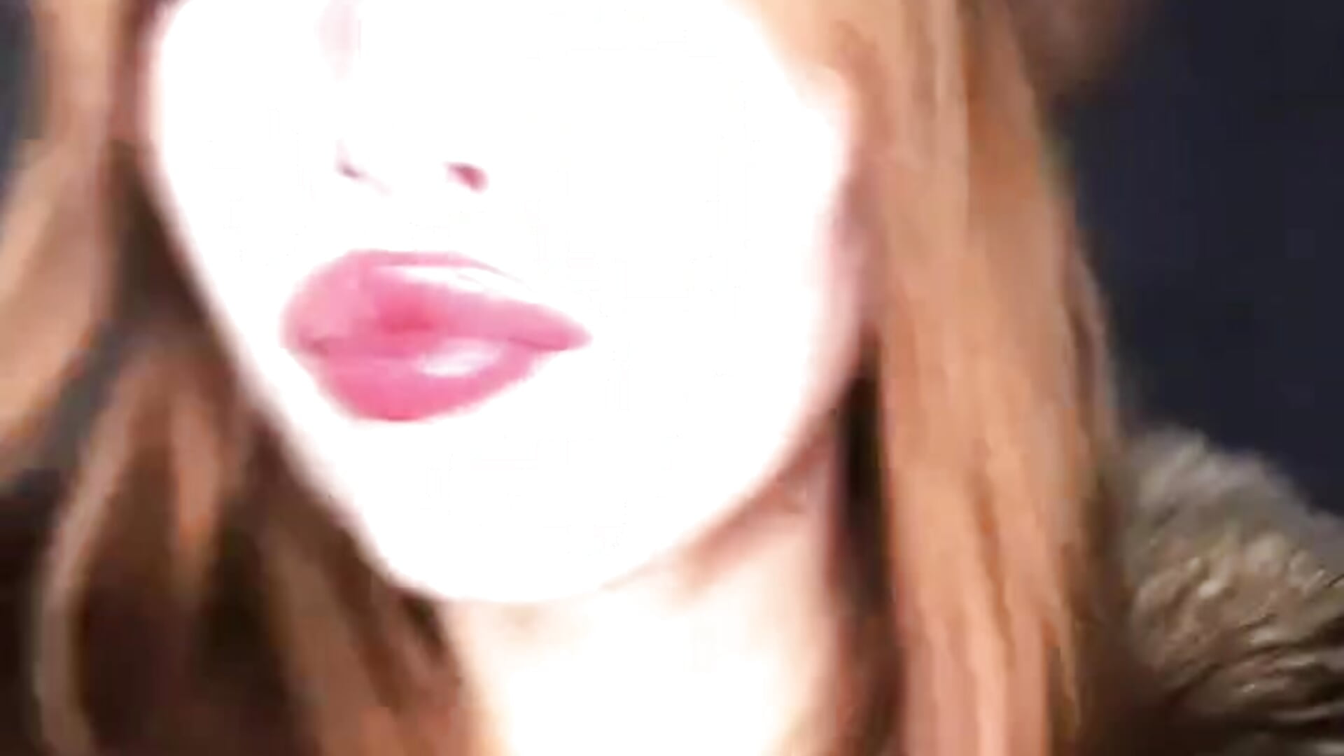 love that hat <3 – video od webkamerové modelky JennyDew