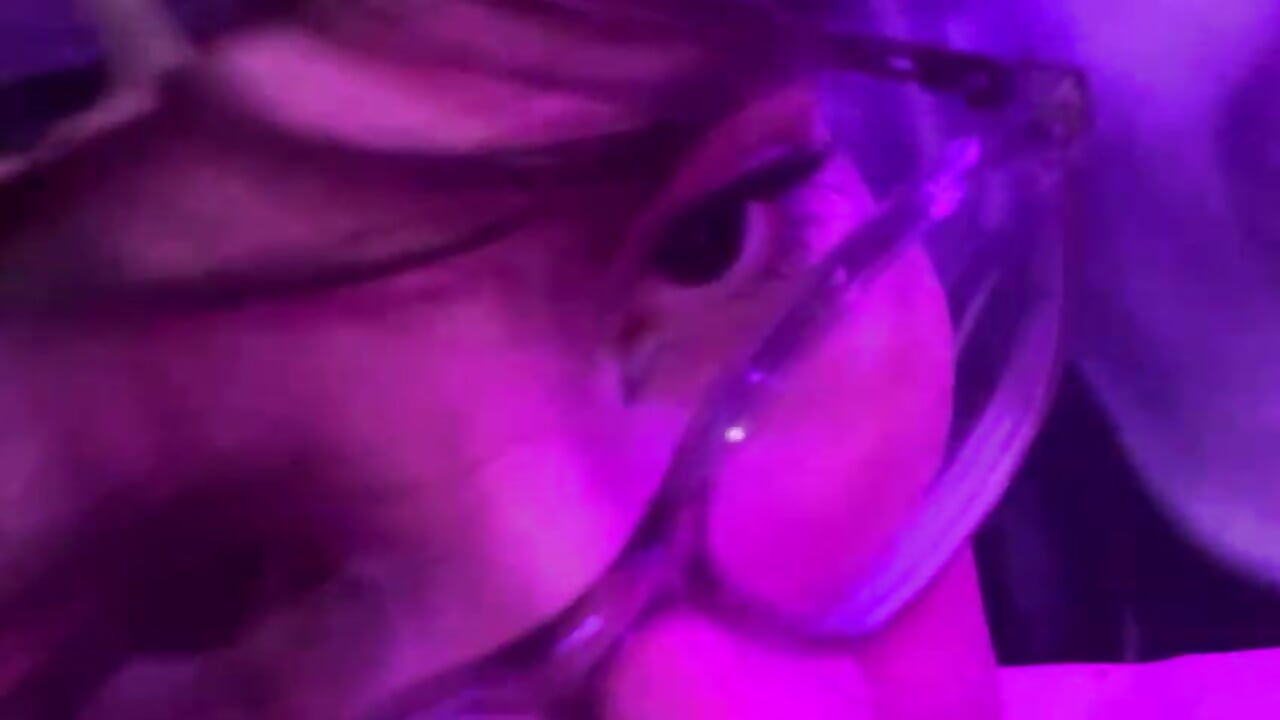 My face and eyes - video di eliot_winslow modella di cam