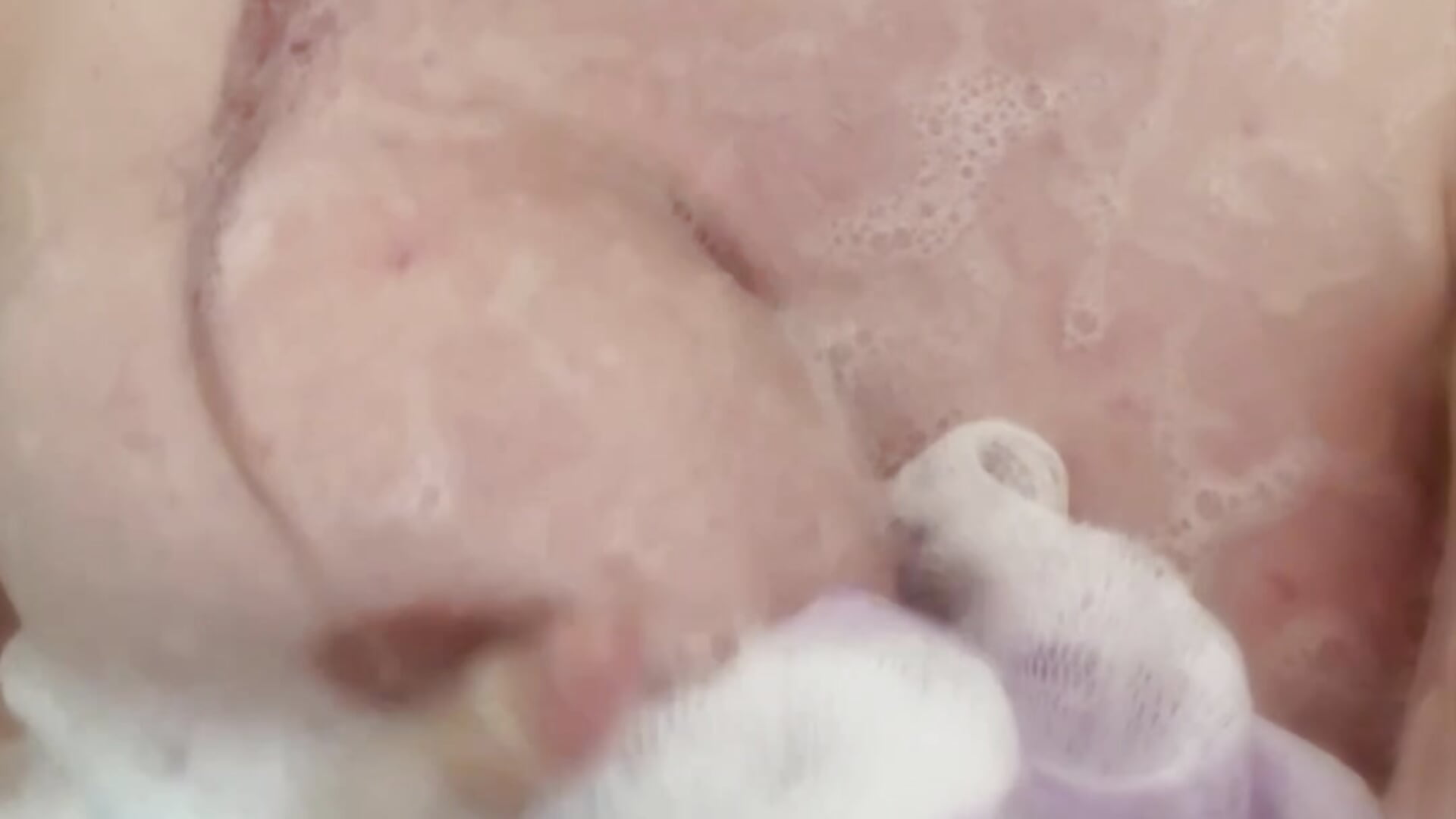 Getting Dirty Whilst Getting Clean — filmik DirtyLilRatty, modela(-lki) na kamerkach