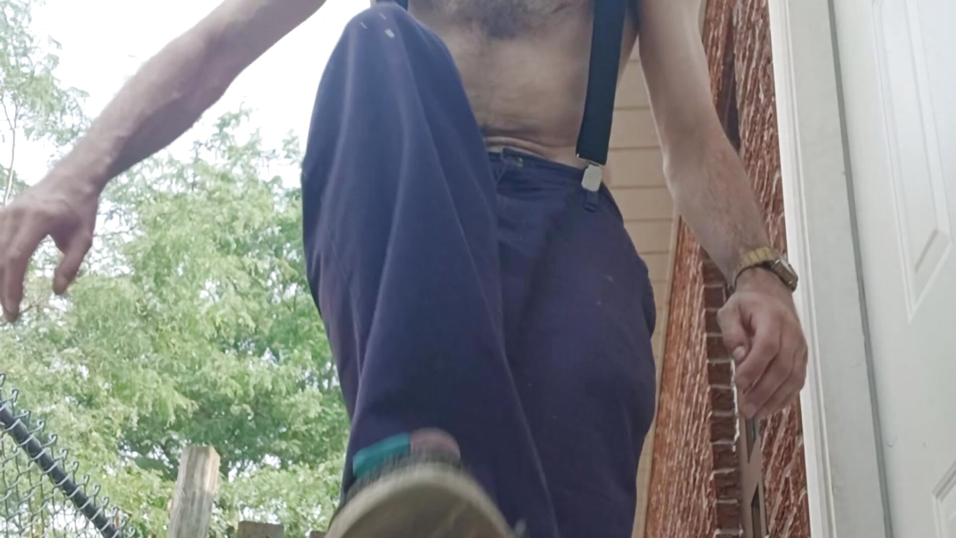 JohnnyMoves