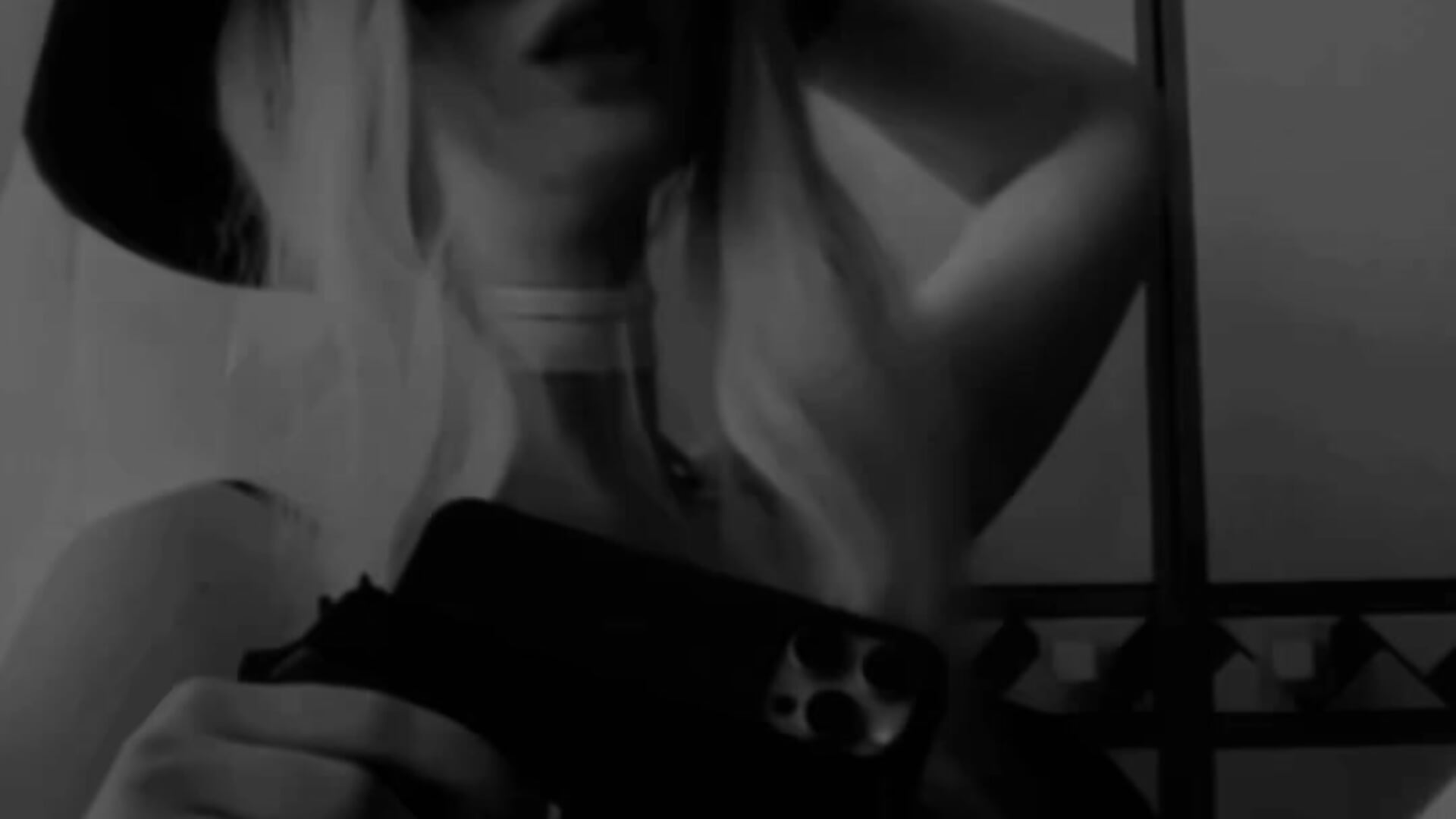5db879aab5a8400eae834d669e01f405 - video by liagoth cam model