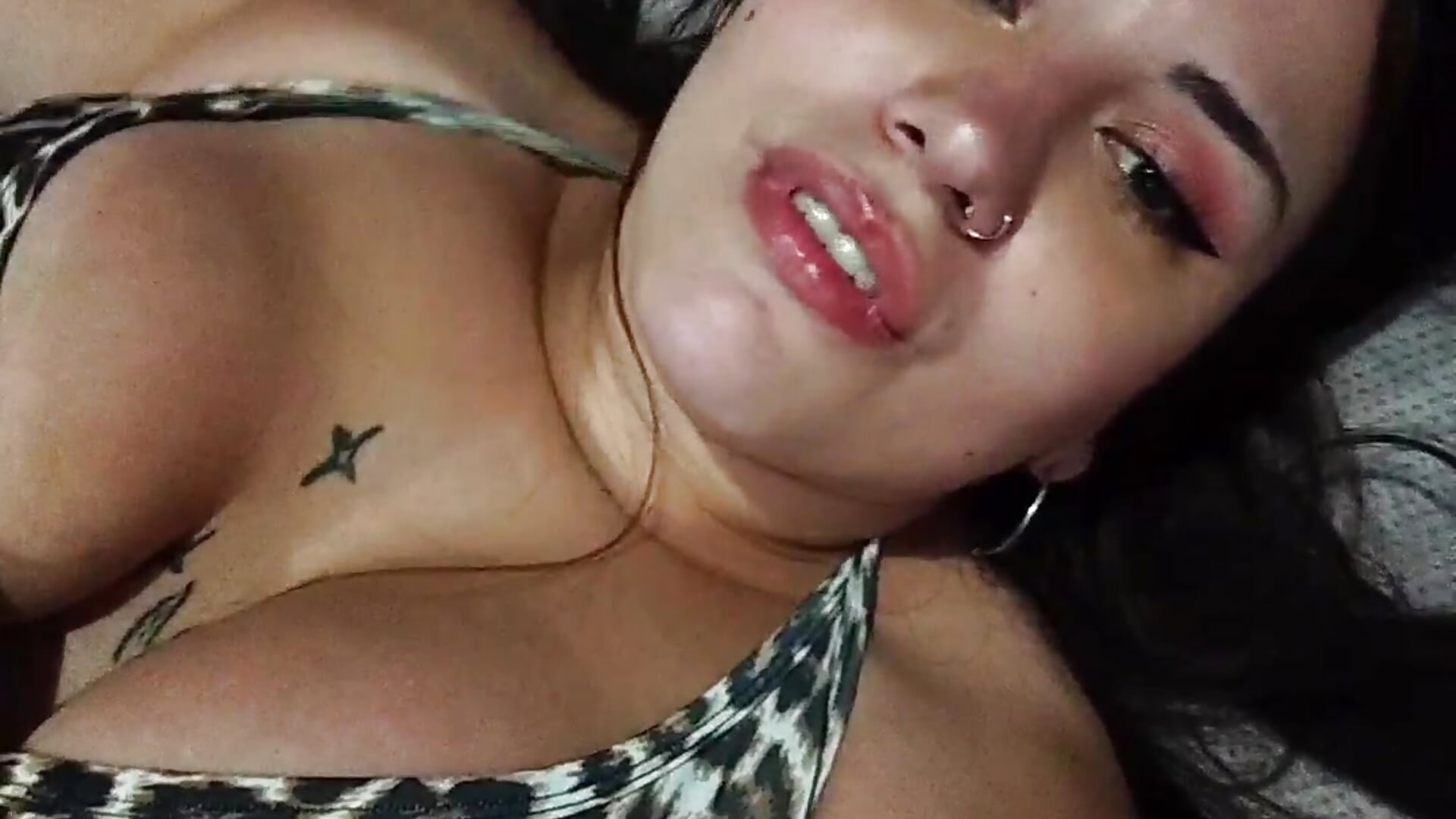 1000208634 – video modela na kameri DulceLaraOk