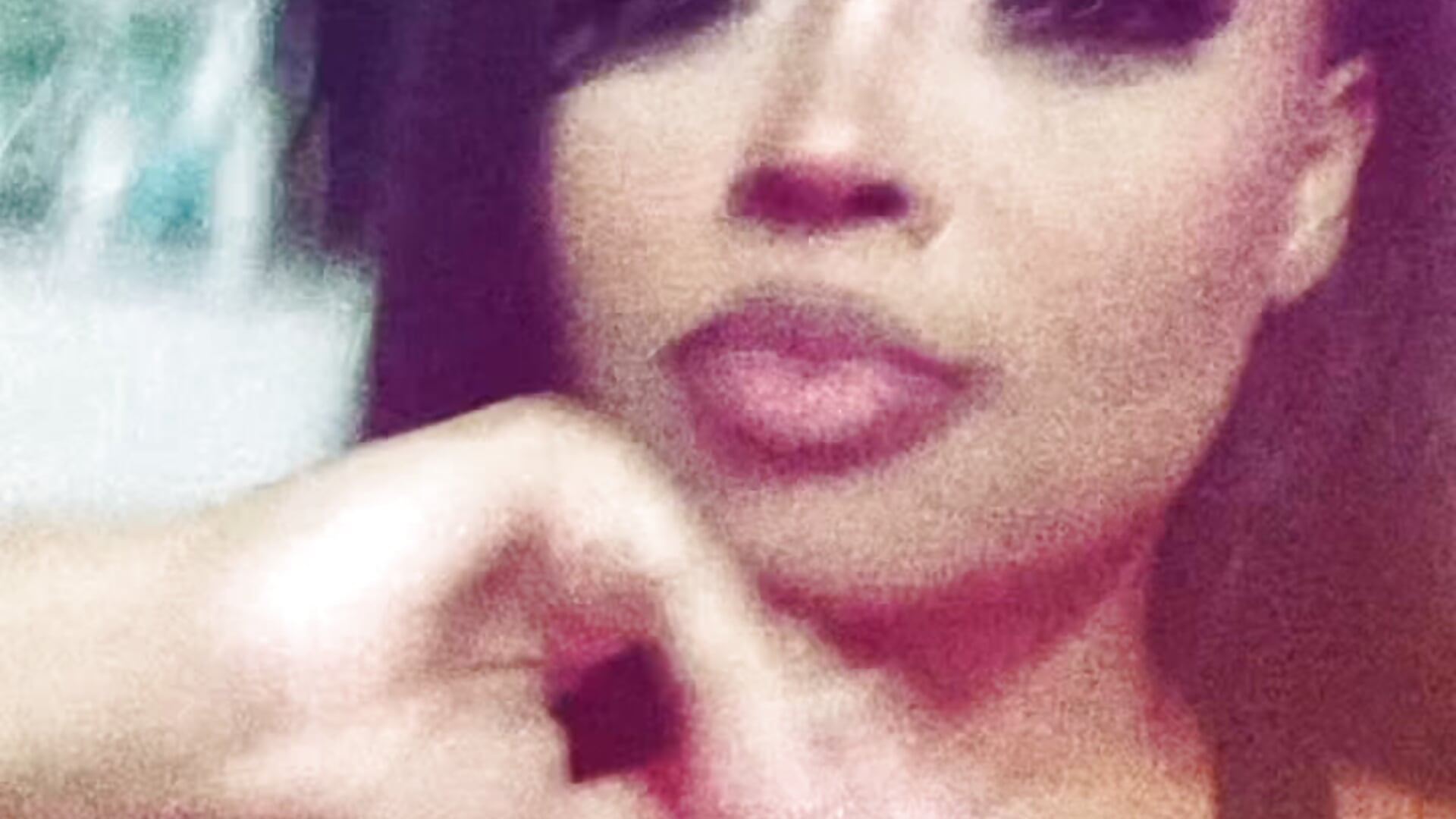 ♡ - video by Taraji_Henso cam model