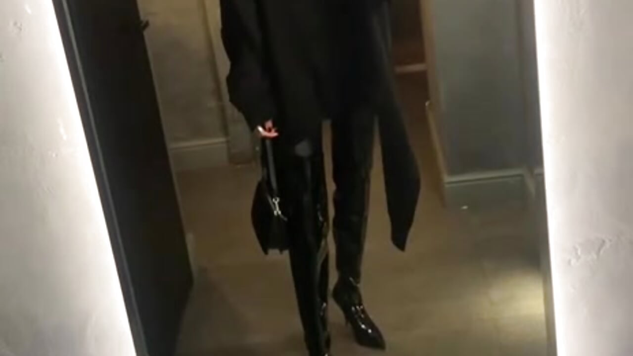 video_2026-04-06_22-49-32 - video av Avrora_Mars cam model