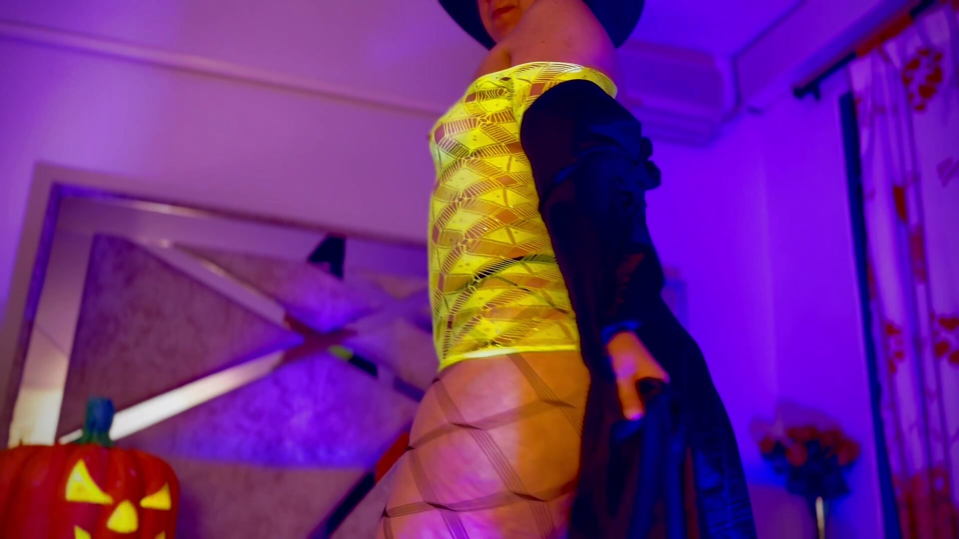 Sexy Dance – video modela na kameri thiccylexxy_