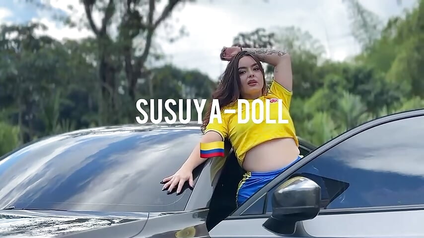 I am Colombian💛 – video modela na kameri susuya-doll