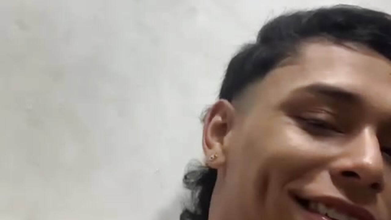 alessandroferrer - ক্যাম মডেলের ট্রেন্ডিং  6046টি ভিডিও