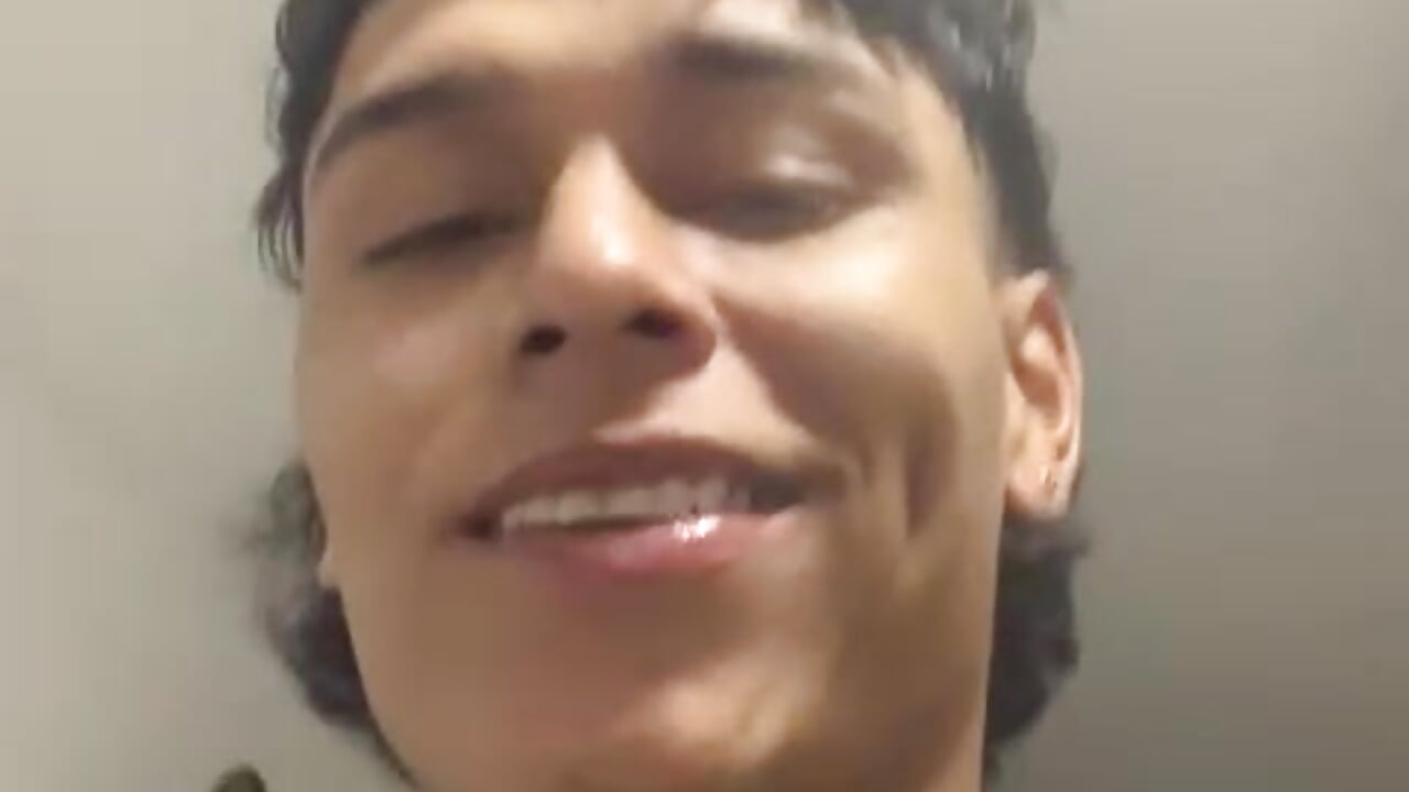 know me - video by alessandroferrer