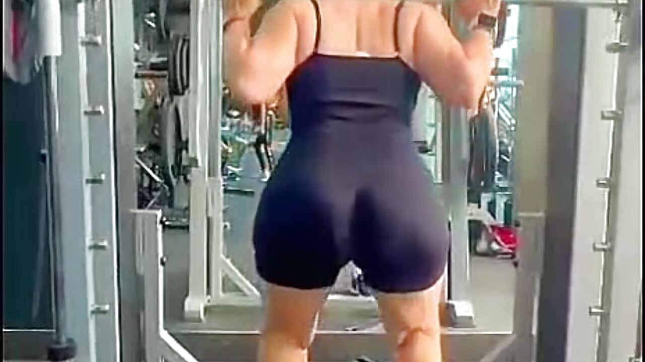 You're squatting on your face 🍑 - відео від вебкаммоделі Jein_Palacios