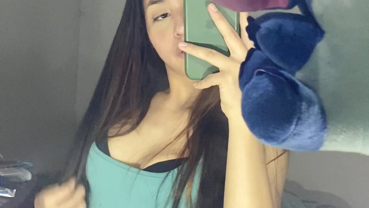 profile-intro-video-1776414071 - video by Susismi