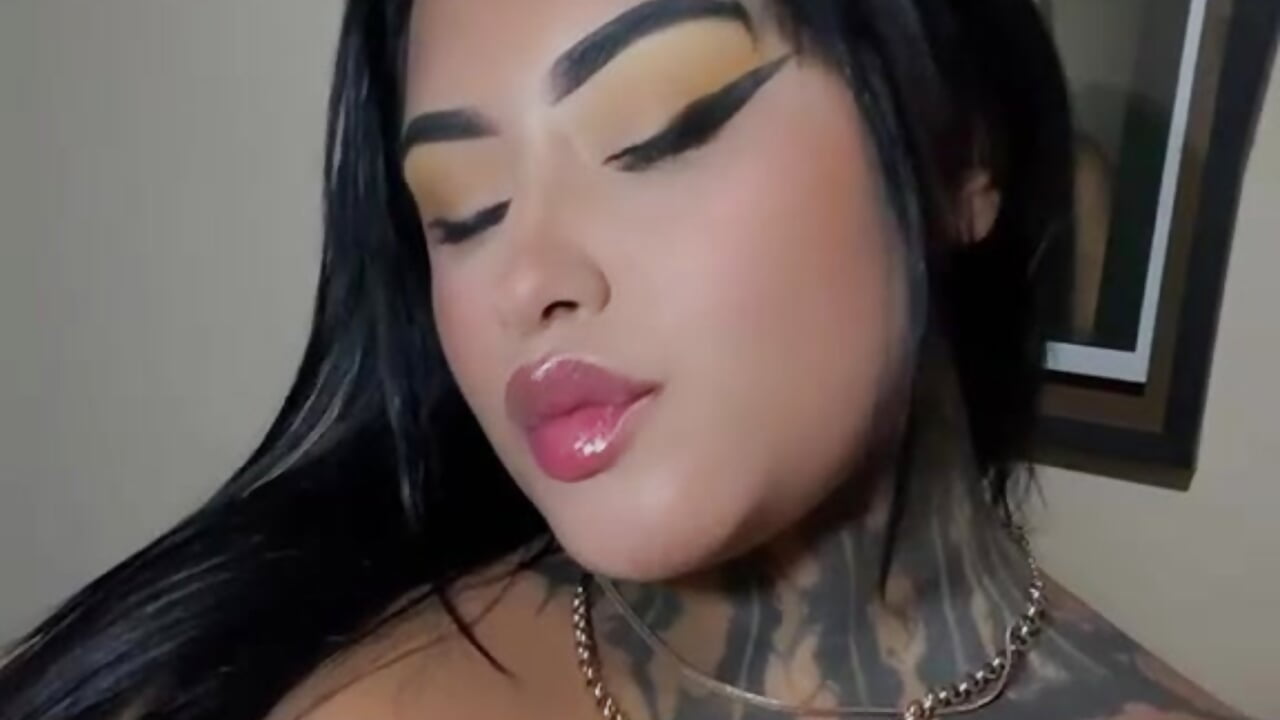 😵🔥－カメラキャストのhilary_harveyの動画