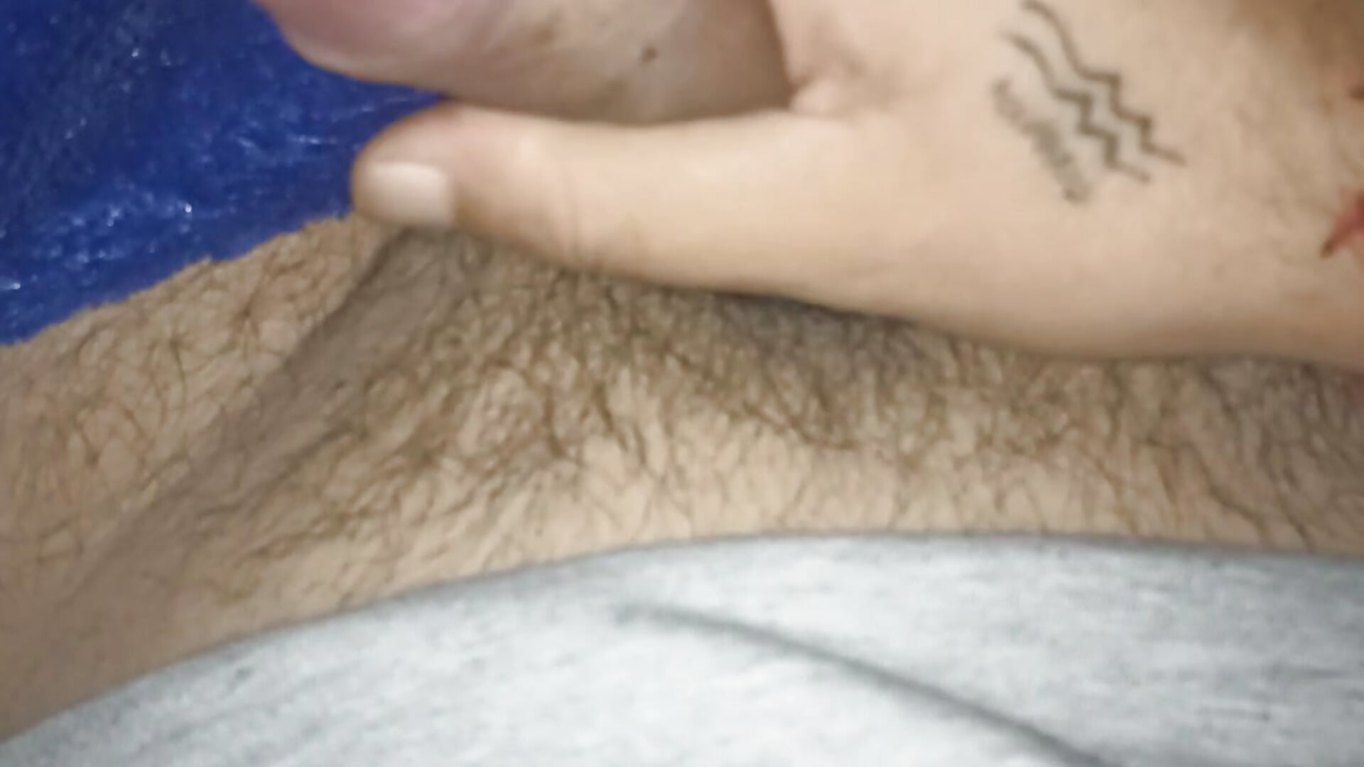 Jugamos? - video by XNickxStrip