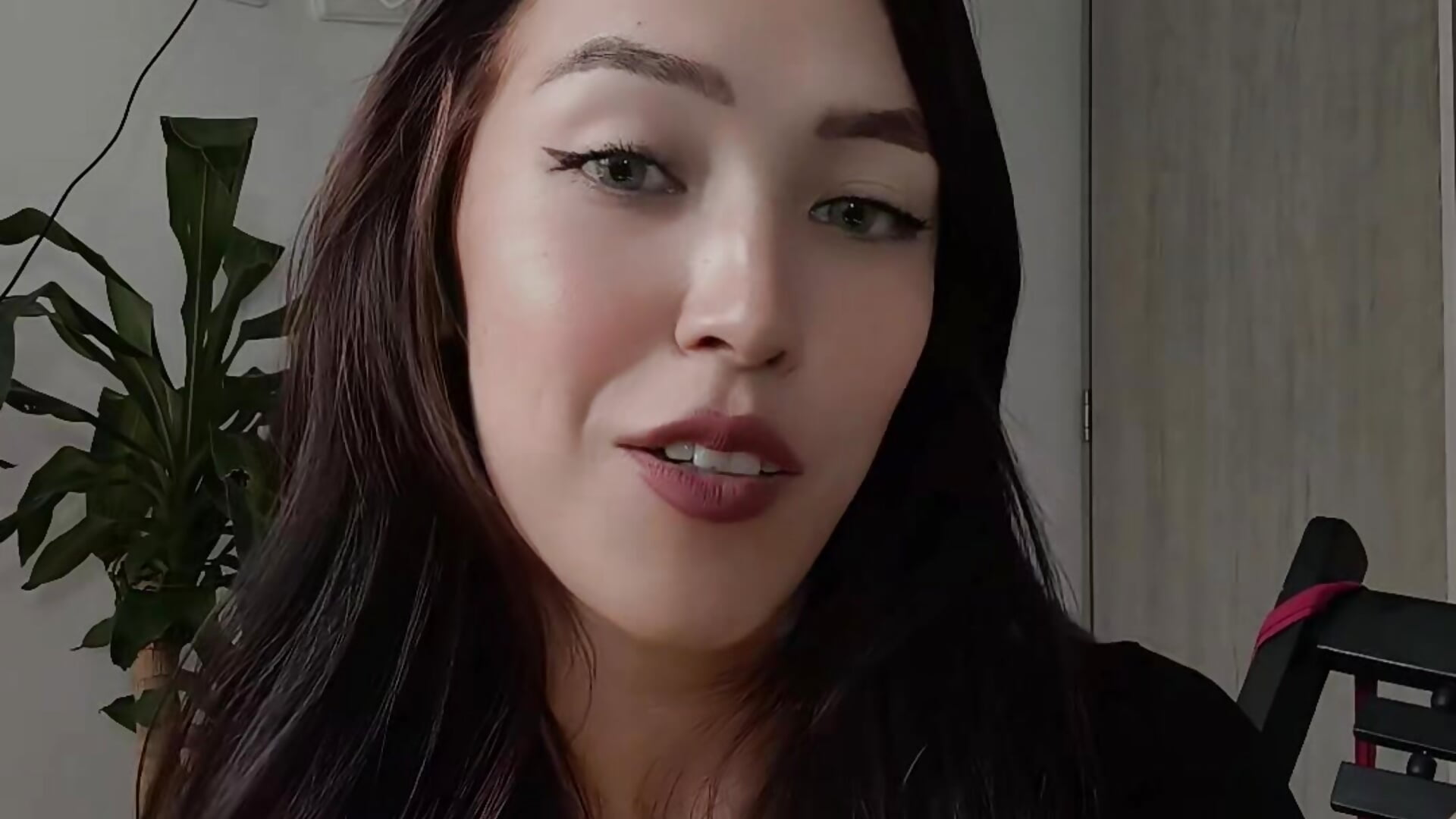 Aflojele rejo.. 🤠🍺🍺 - clip cu Linalu_ model videochat