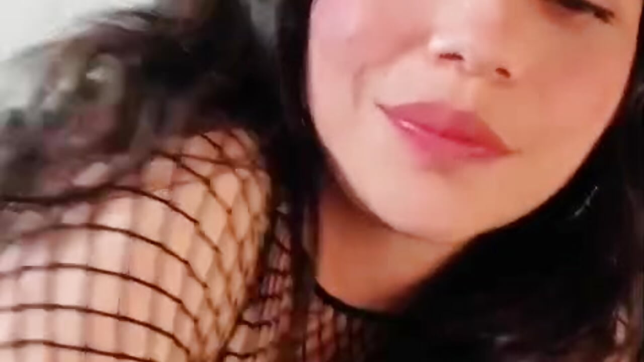 Come and treat me bad, I want my ass red. - Video von Sckarleth1 Cam-Model