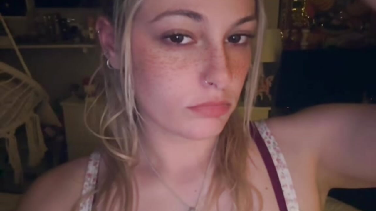 8b212dd11f854dbd95bed090453df4c5 - video by WendyVesper