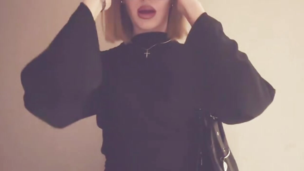🎀 - clip cu EvaHamilton model videochat