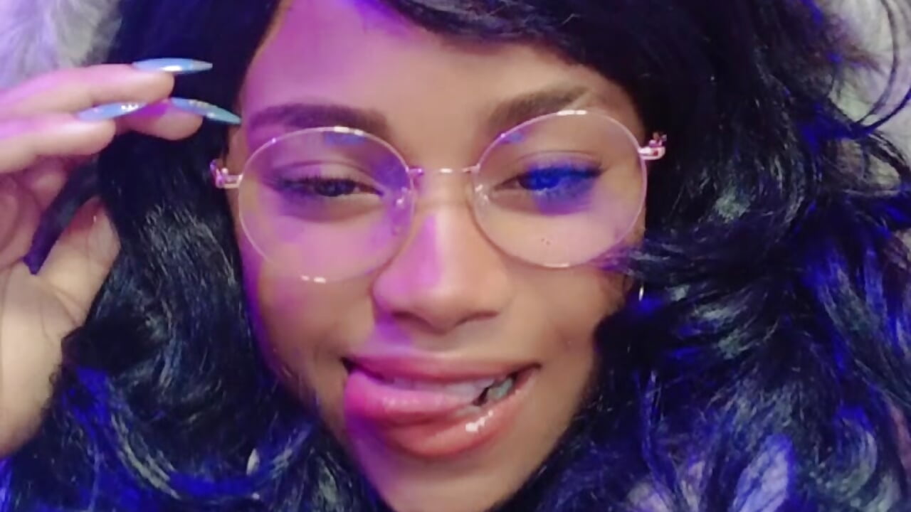 profile-intro-video-1776567768 - vídeo de Nanai__RoSy_ modelo de câmara