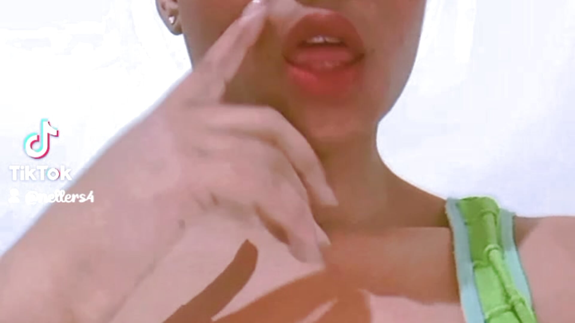 🥵🥰😚 – video od webkamerové modelky Nanai__RoSy_