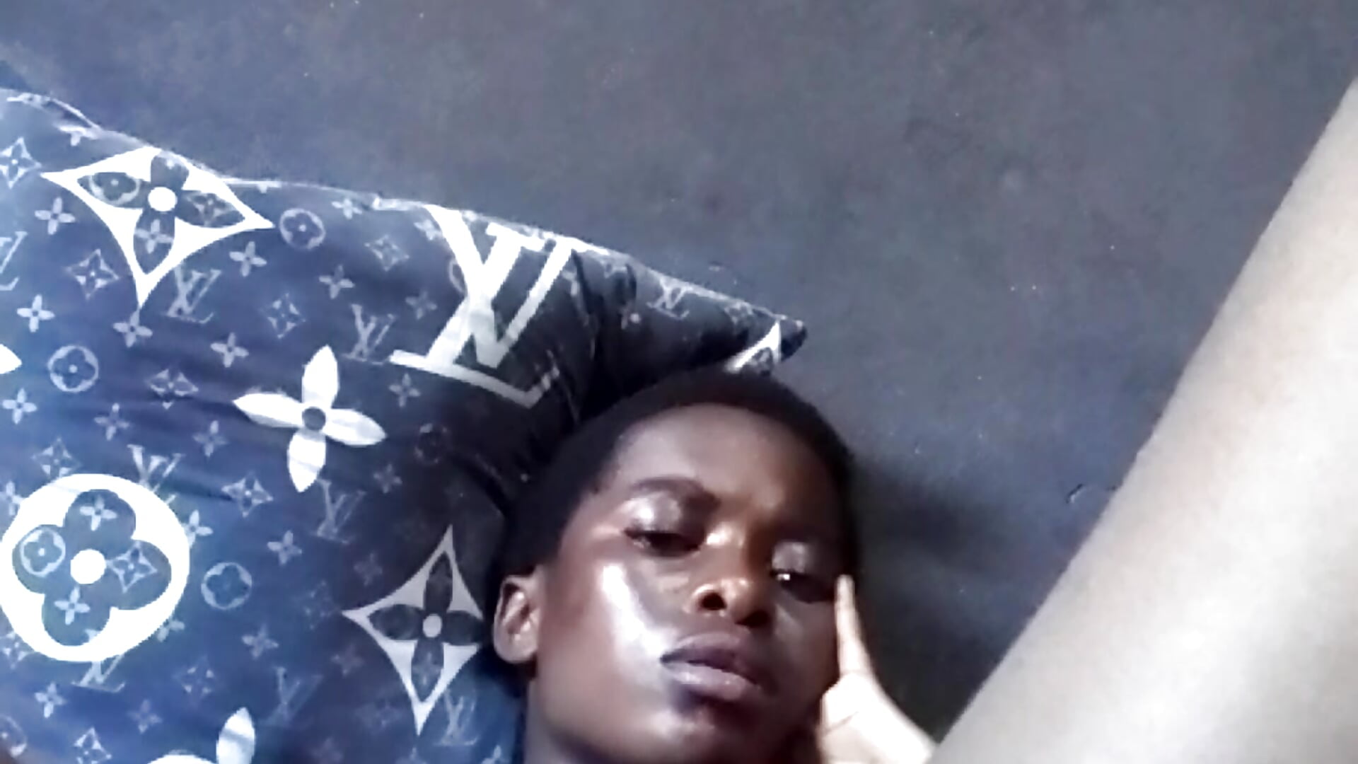 Squirting video - video by Dilis22 cam model