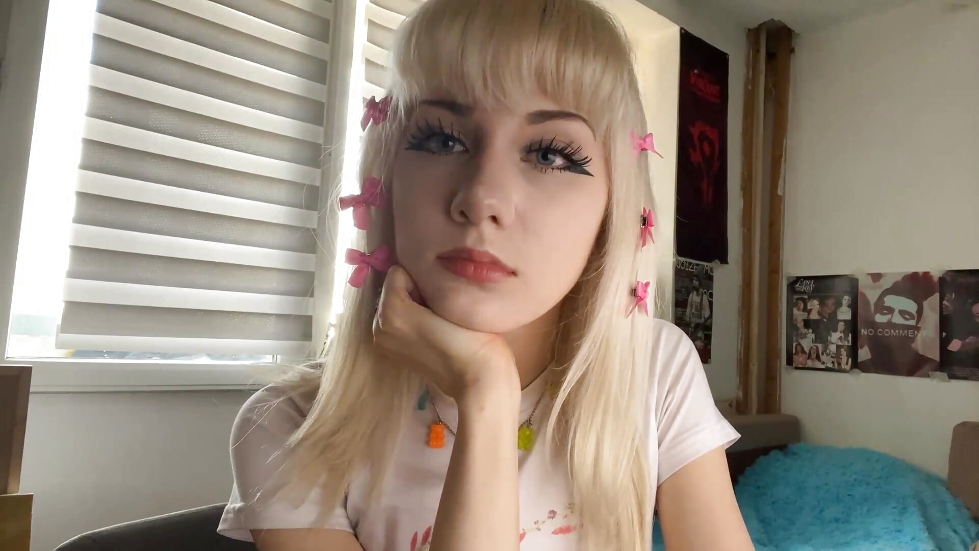 Alice's vibe– CuddlePopX kameramodell videója