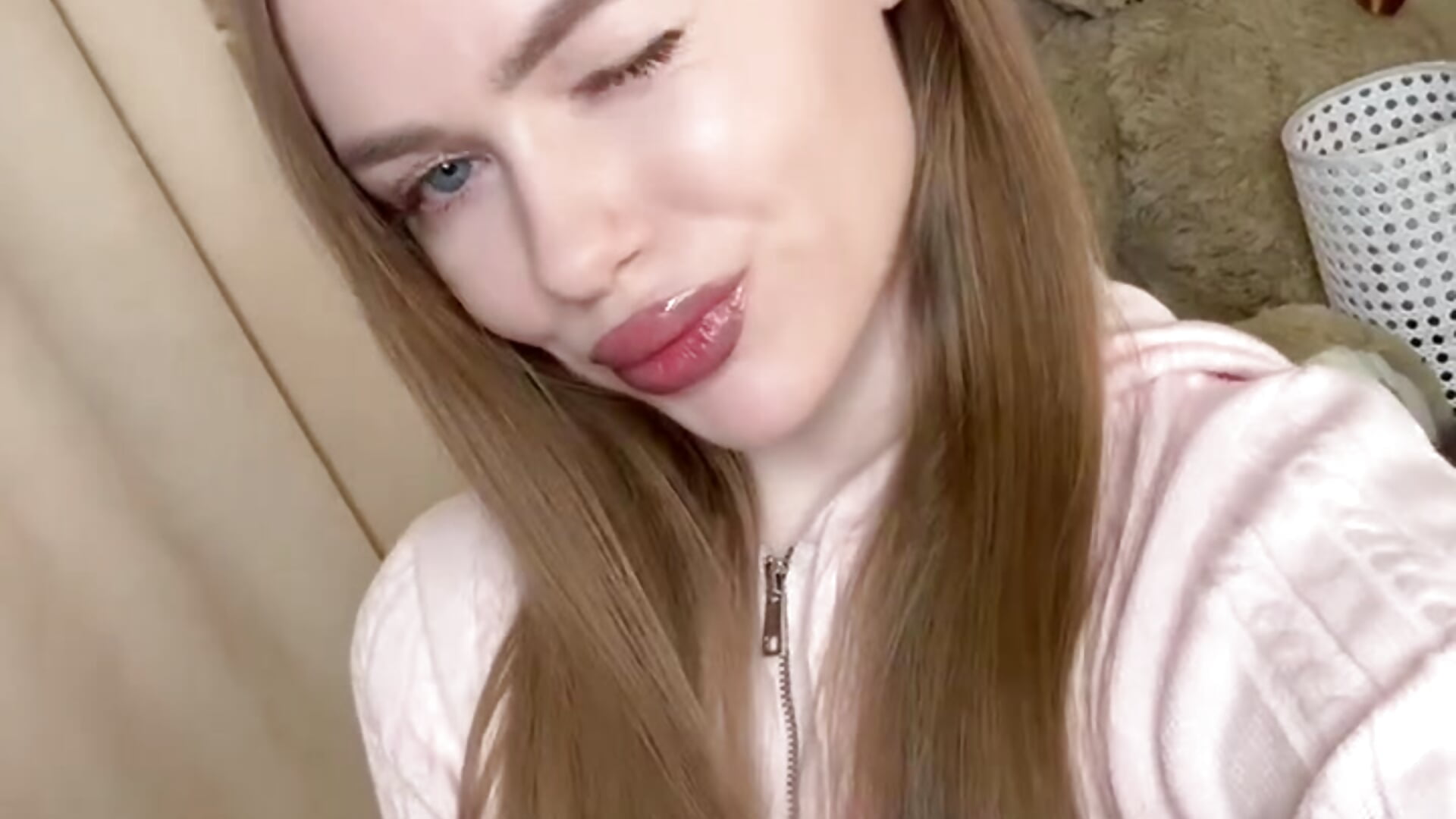me - Video von AnayaLowe Cam-Model