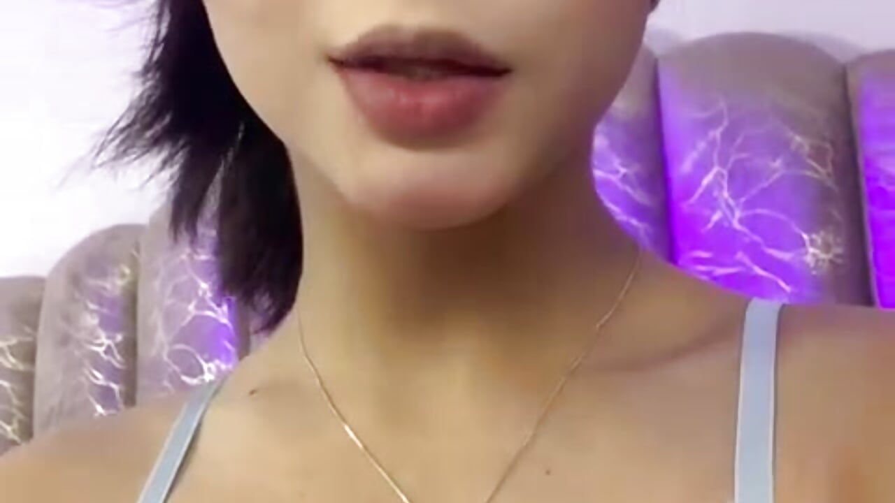 Tiktokkk - فيديو من Channel_sofia موديل الكام