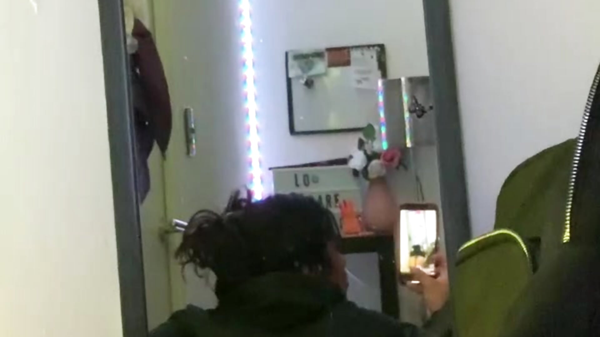 Regalito - vídeo de la modelo de cam Valentina_morena