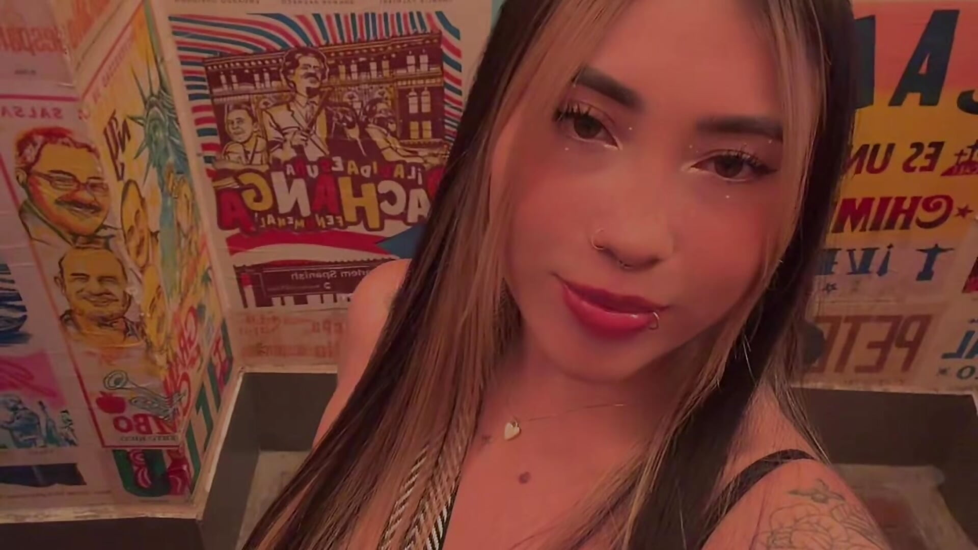 Salsa Lover – video modela na kameri ManuelaVlez