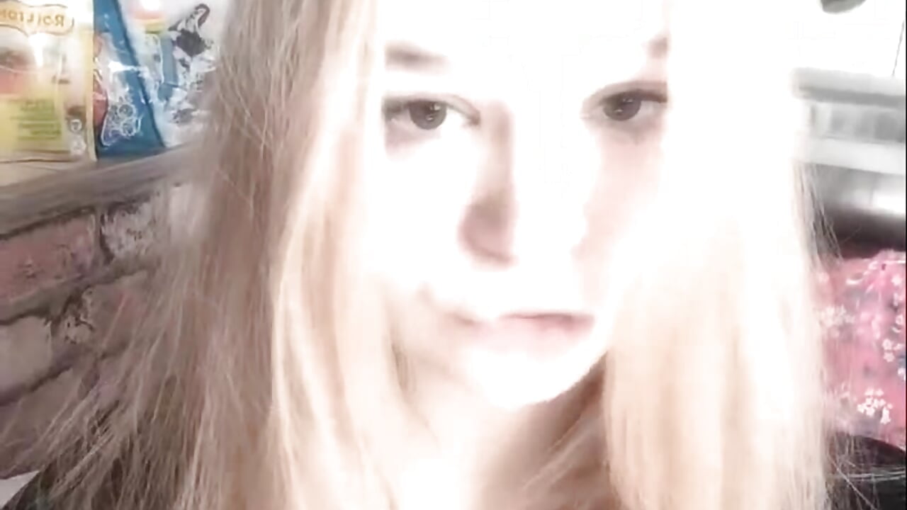 It's me just life - 視頻由 TarenConda 主播提供