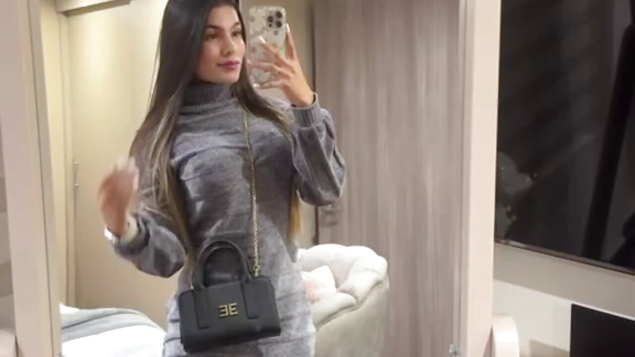 💕 – video modela na kameri ZairaVex