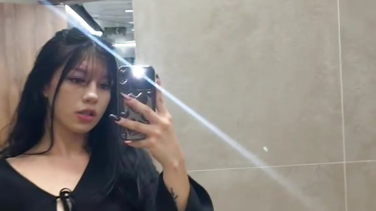 Hey hey, look me 😏I'm online now - clip cu Maddison_Foxxx model videochat
