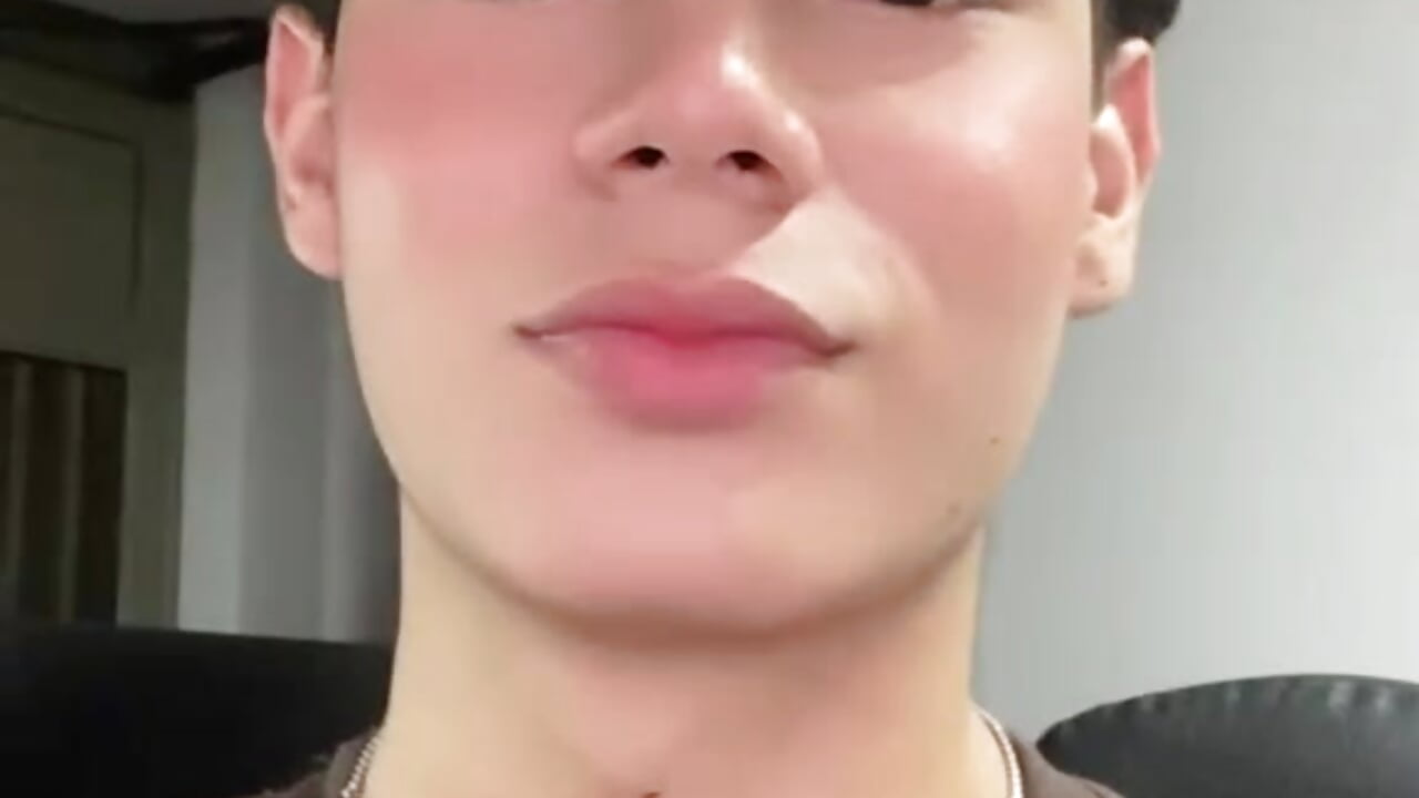 Welcome to my profile 💕😋 – video modela na kameri Isaac_01_