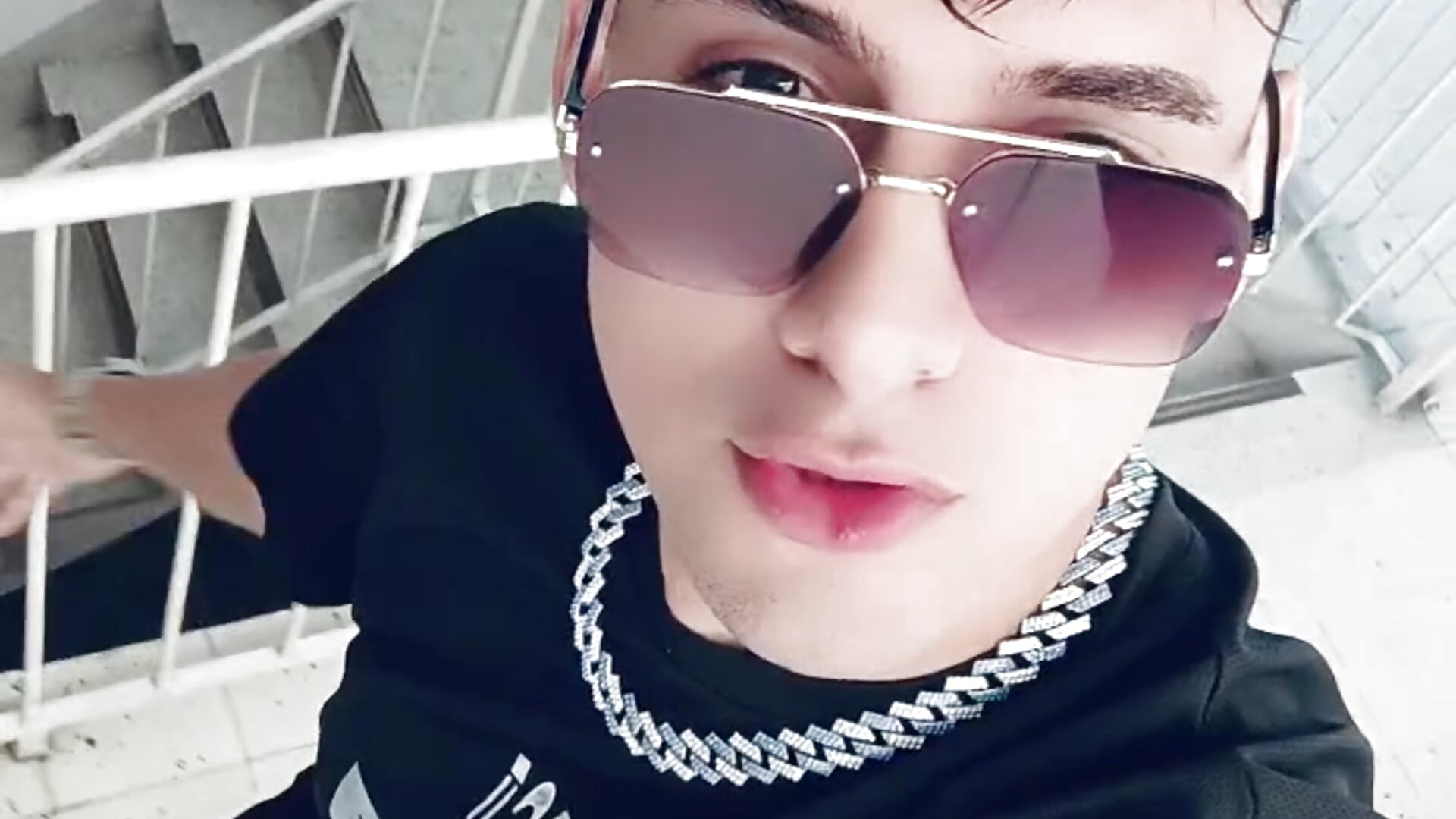 Kevin 😜 - video by KyABROTHERS_OS cam model