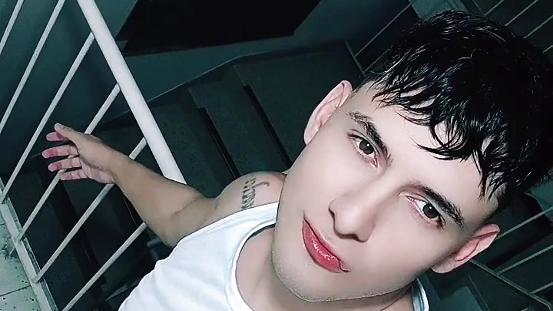 😌😌 - video by KyABROTHERS_OS cam model