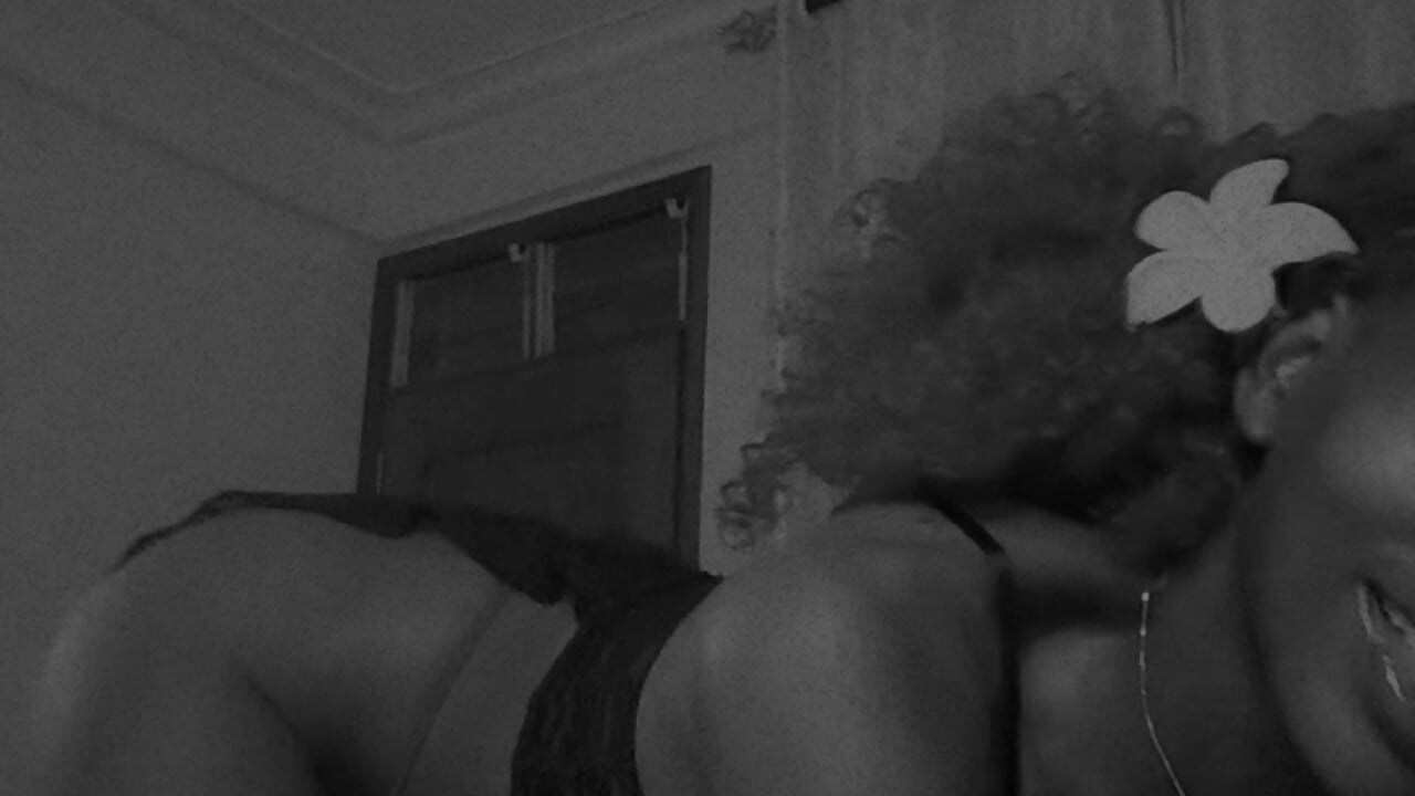 profile-intro-video-1789599343 - video by SluttyNaia cam model