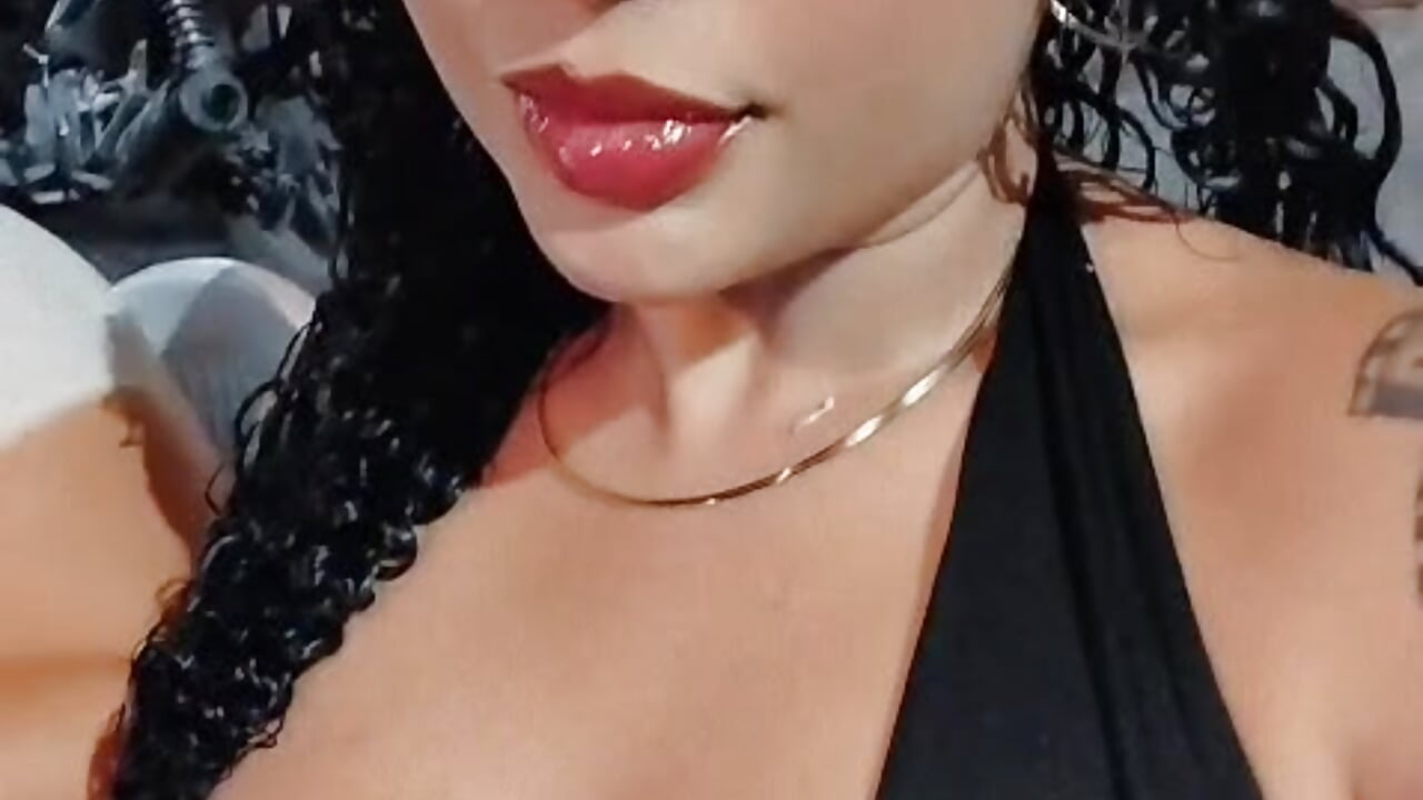 😈💙 - video by LeahAngell cam model