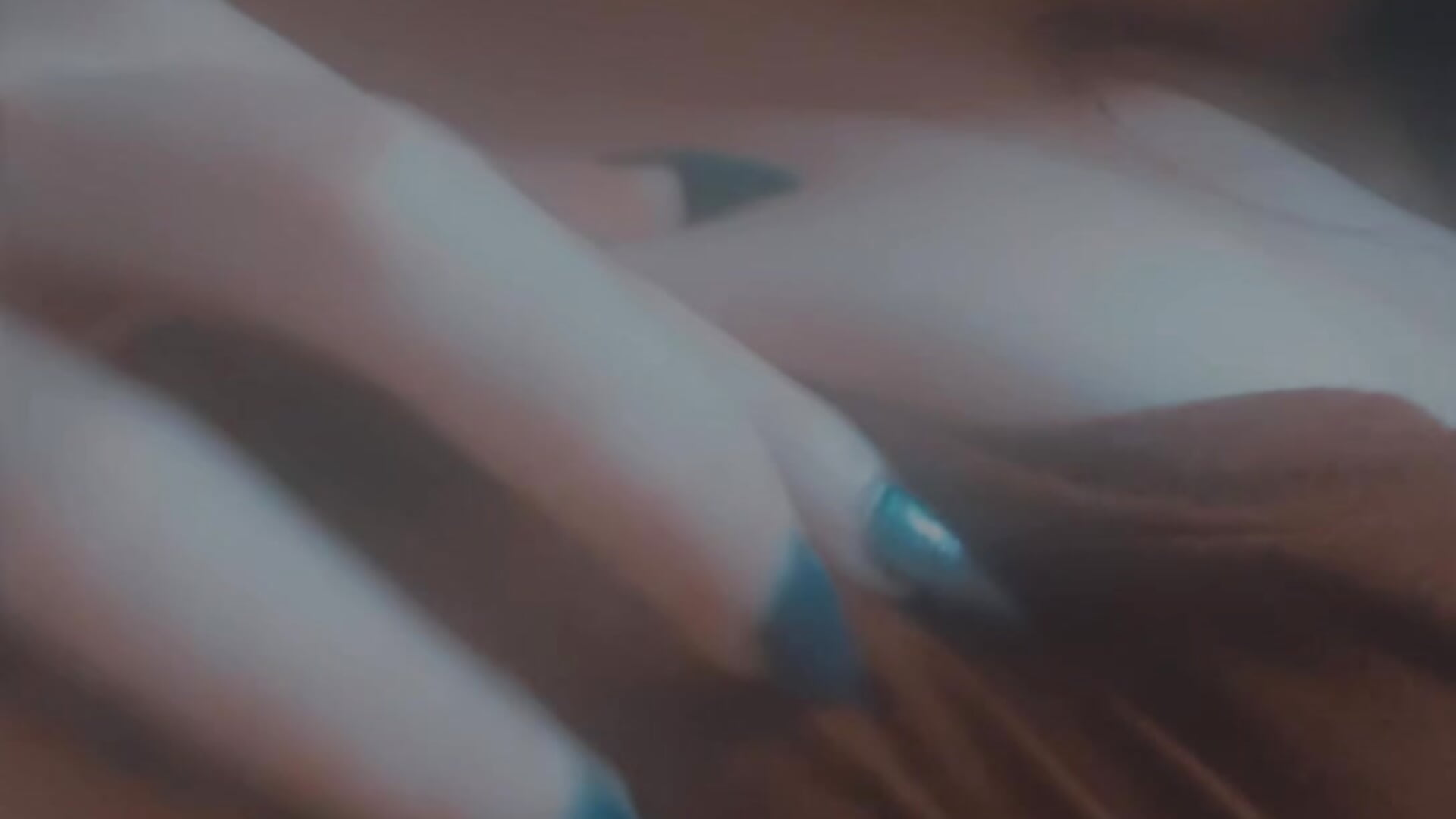 Squeeze my boobie and watch my hard nipple - video oleh lilianroses