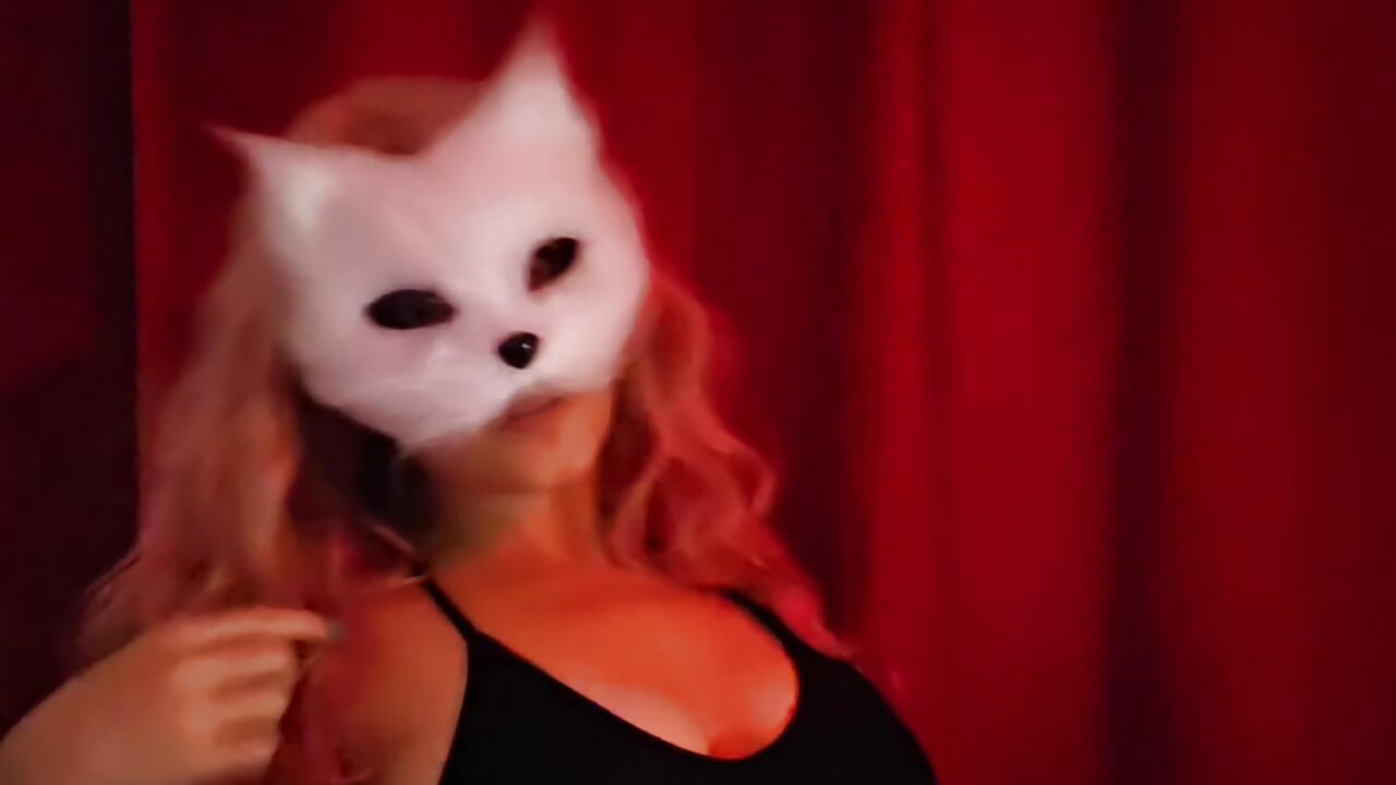 profile-intro-video-1776908642 - vidéo du modèle de showcams lilianroses