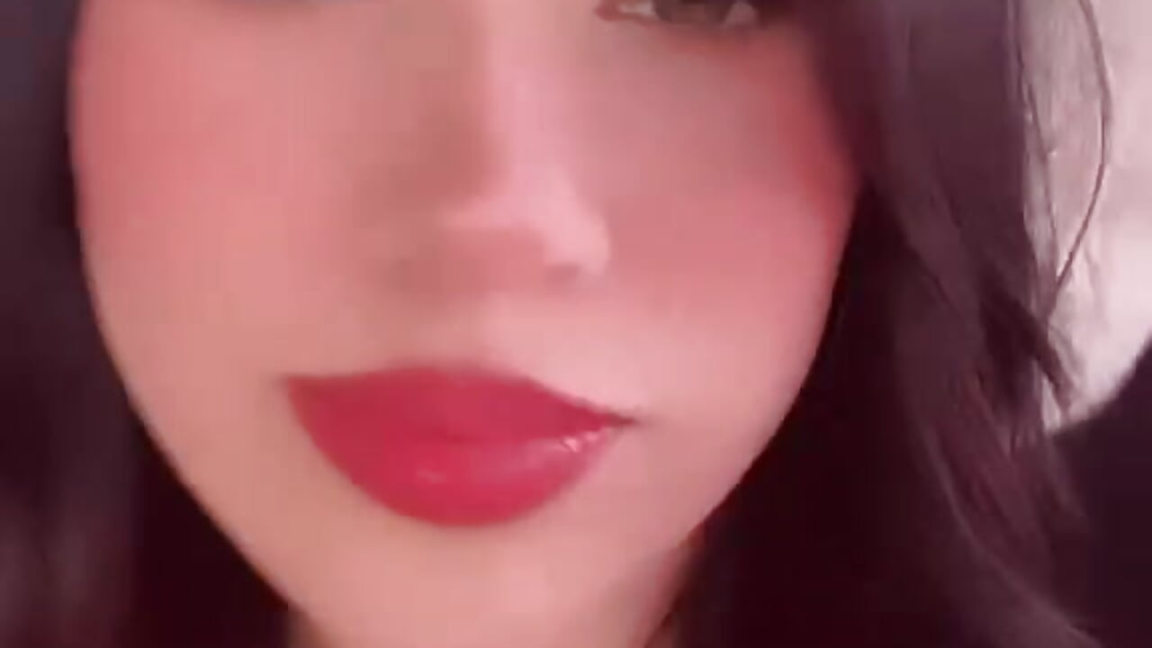 welcomen 💋😌 – video modela na kameri Nanami_