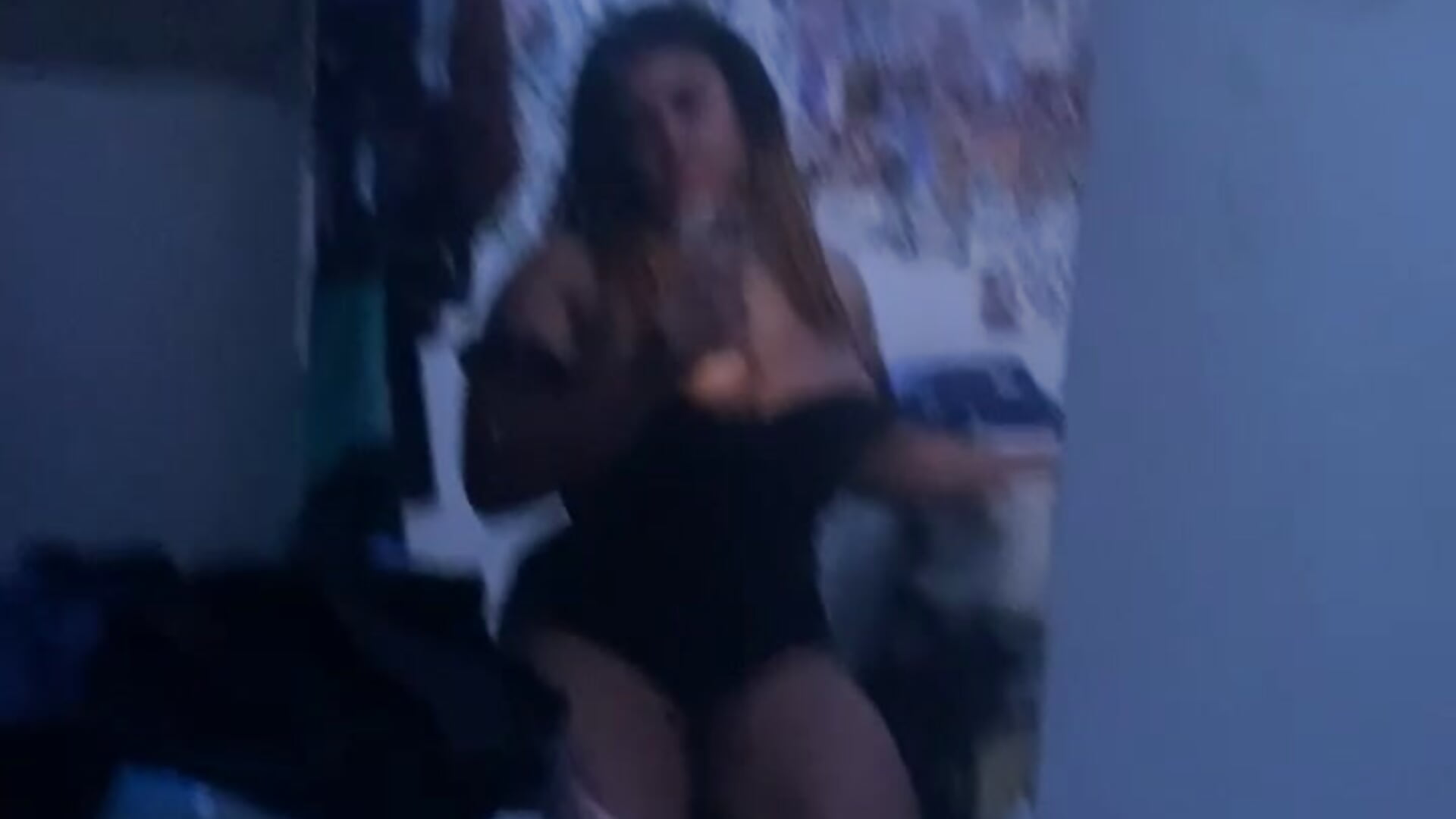 I can be your view 😏 – video modela na kameri BustyyTT