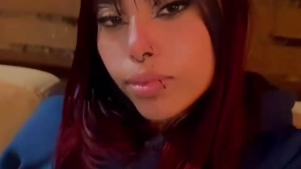 my face — filmik Little_natty_, modela(-lki) na kamerkach