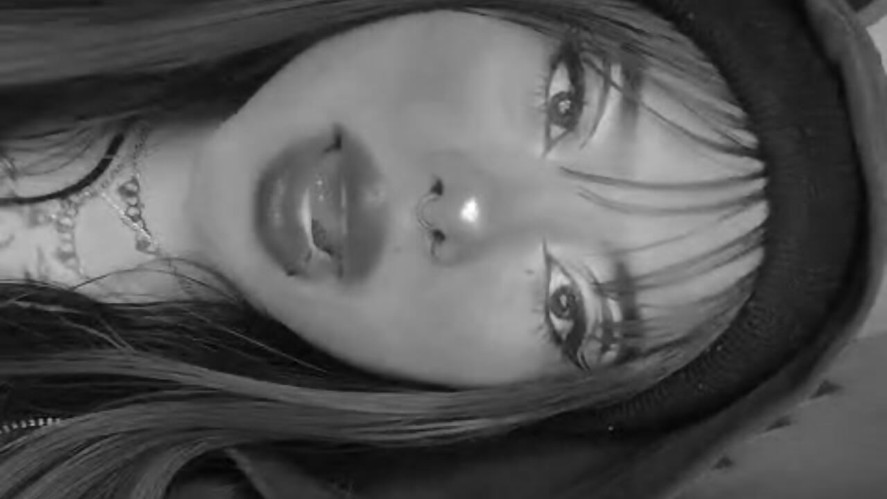 a pretty — filmik Little_natty_, modela(-lki) na kamerkach