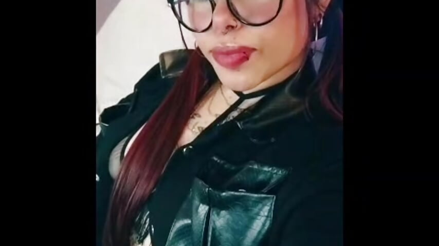 muak — filmik Little_natty_, modela(-lki) na kamerkach