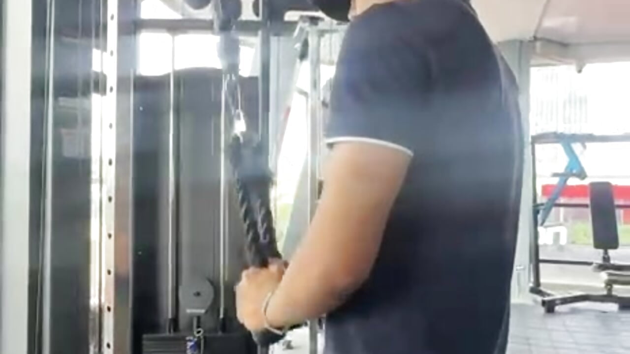 Gym Time 🏋️‍♂️ - Vídeo de jacke_stonne_, modelo de vídeos