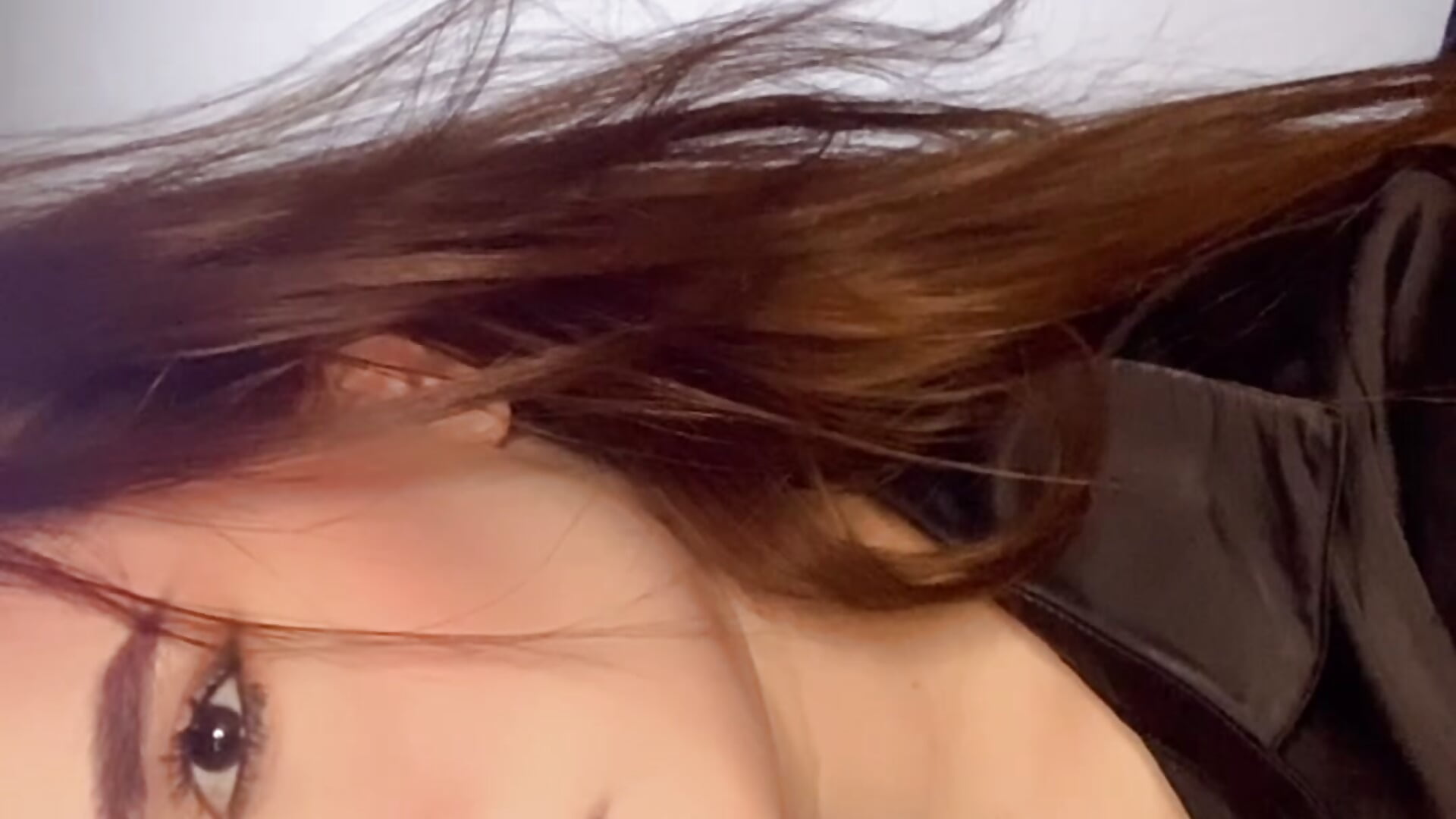 E837F61E-88F1-4287-A993-DCC6439701A0 - відео від вебкаммоделі Aishas-