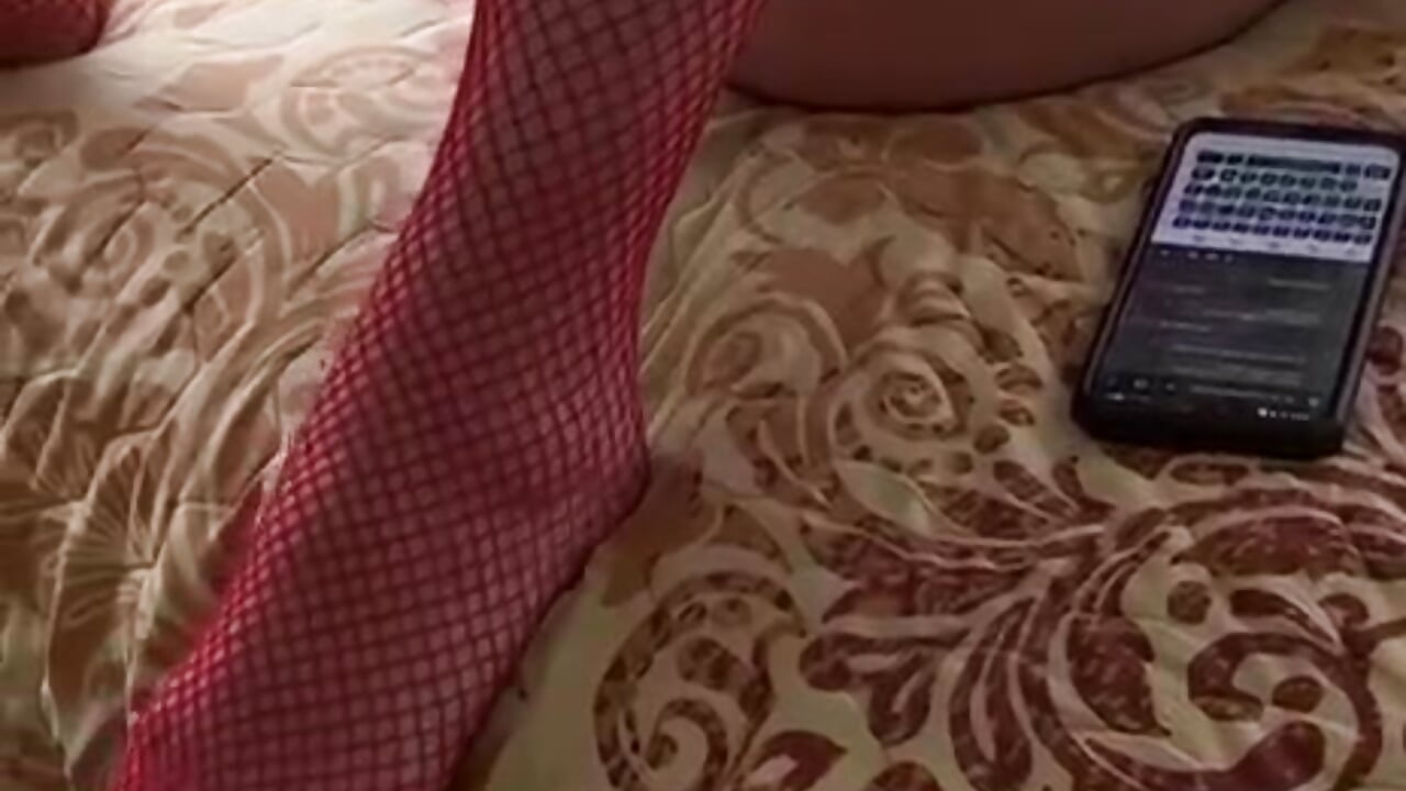 Pidiendo a gritos - video by alaya96 cam model
