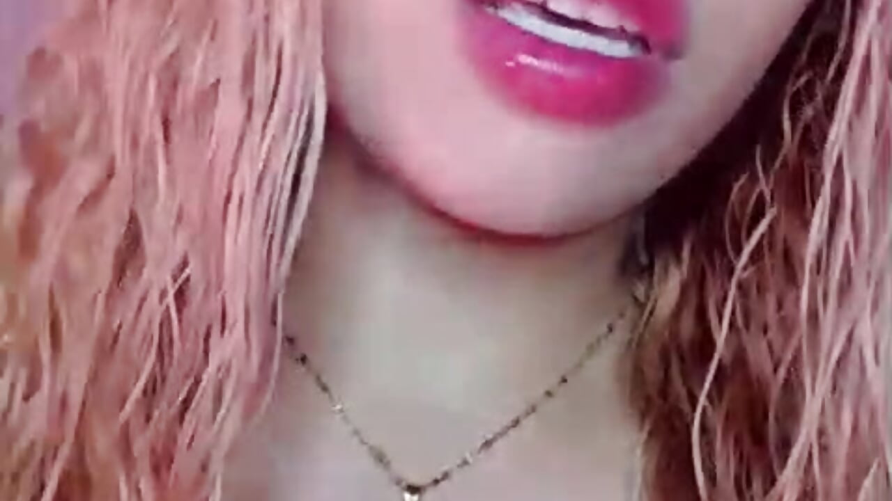 1000724073 - vidéo du modèle de showcams catirita_hot