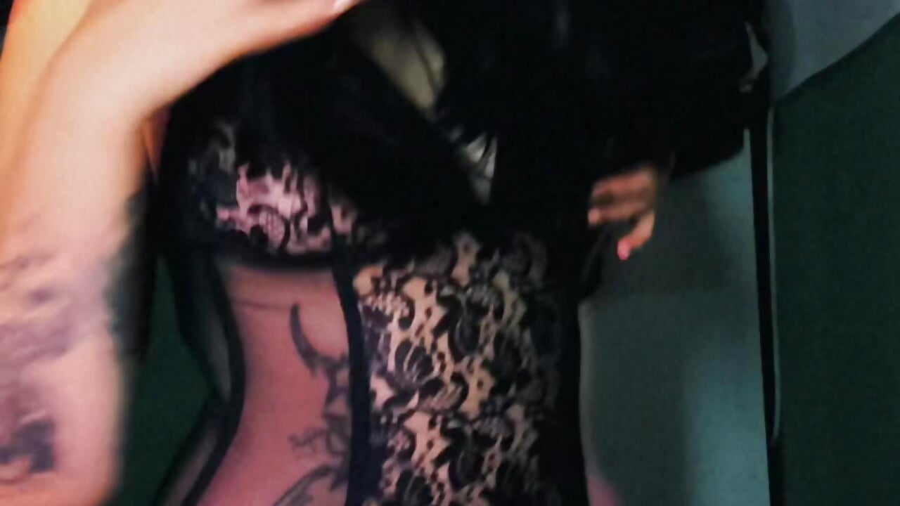 profile-intro-video-1779168308 - vídeo de la modelo de cam Lola_bunnyboll